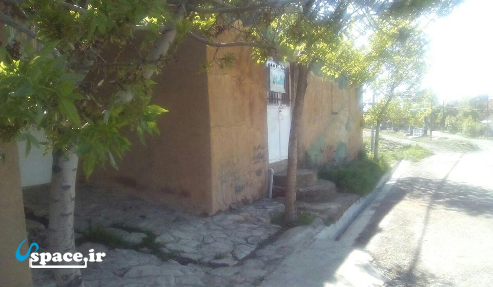 نمای بیرونی اقامتگاه بوم گردی غزاله - ملایر - روستای مانیزان